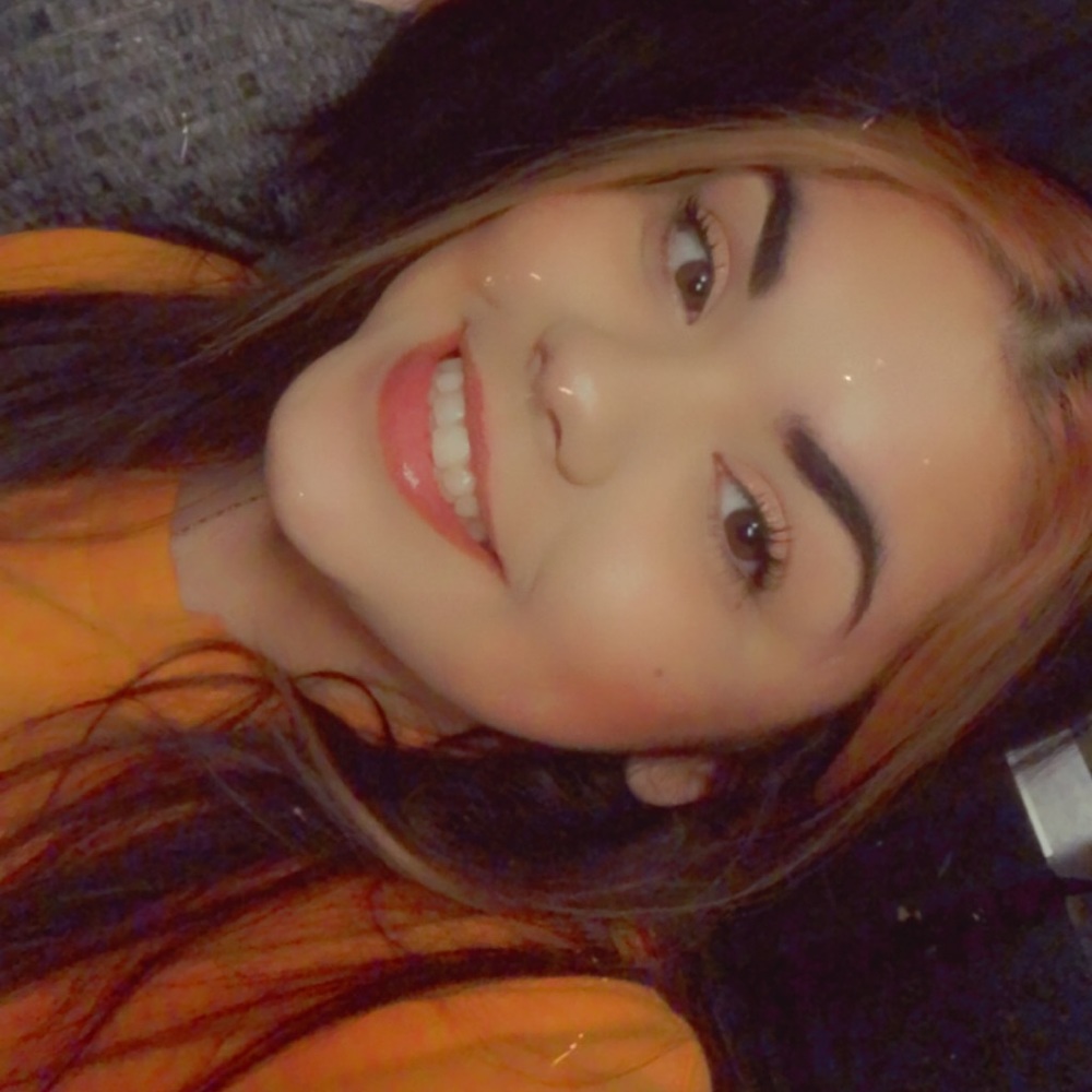 Meet your Posher, Amara